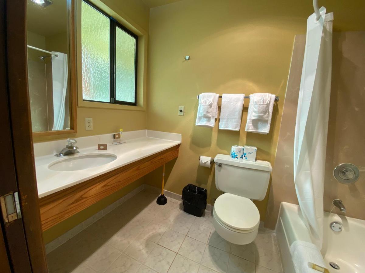 Beachcombers Inn โกลด์บีช ภายนอก รูปภาพ